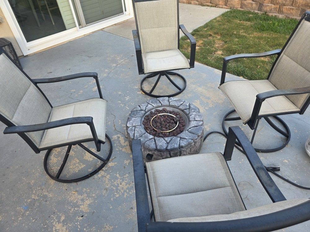 Free - Patio Chairs And Fire Pit