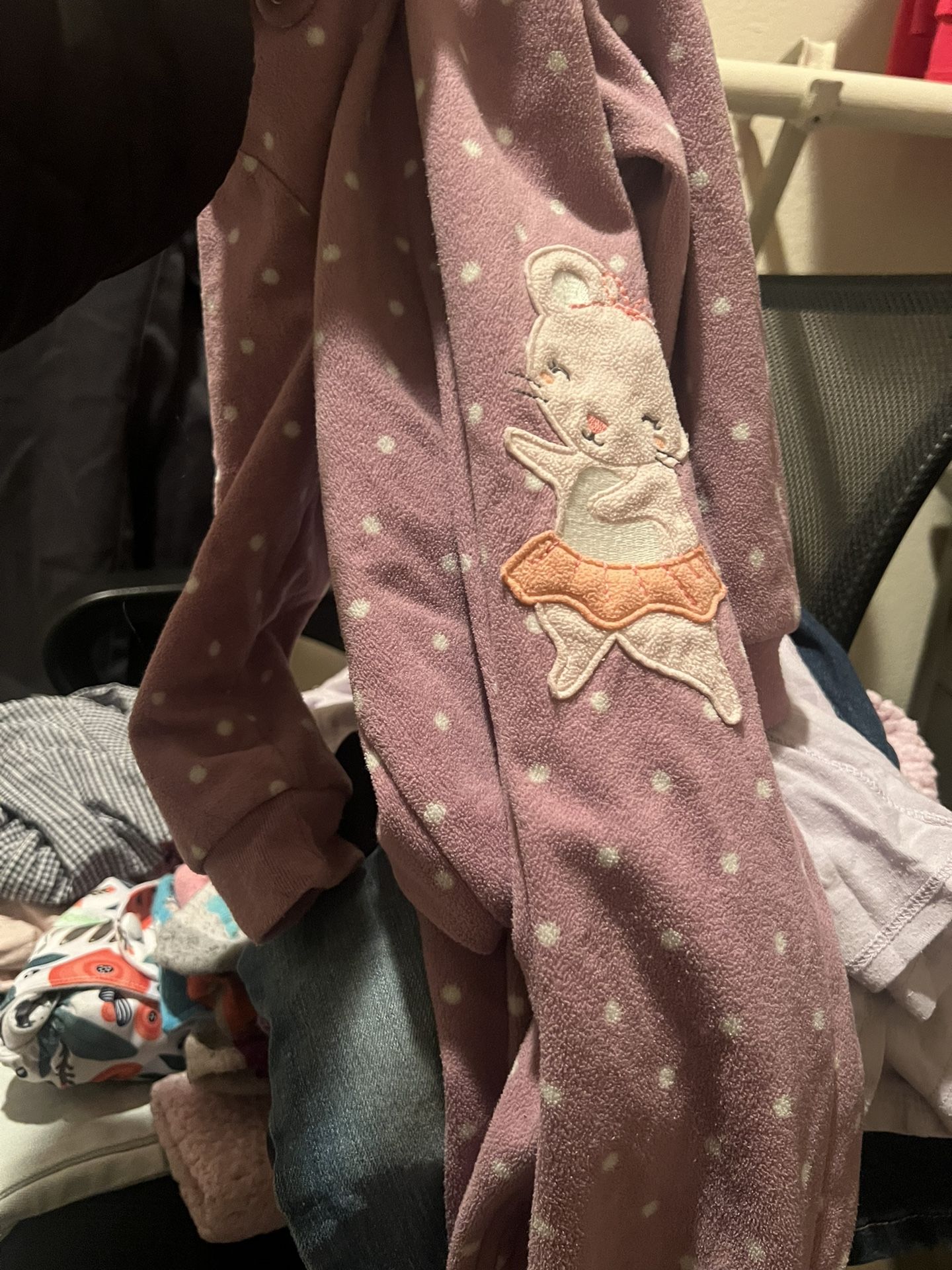 Girl 2t clothes bag of clothes 