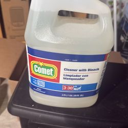 Comet Cleaner with Bleach Liquid One Gallon Bottle 02291