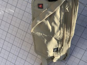 Travel Pack Protects rfid Chips