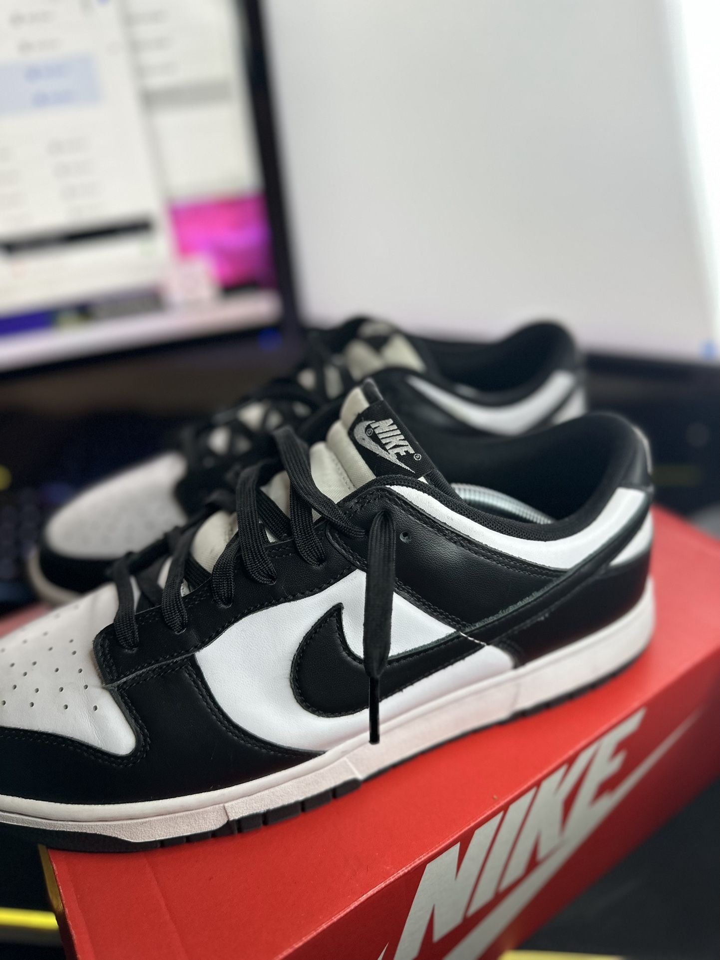 Nike Panda Dunks Sz 12