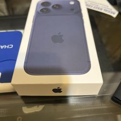 Iphone 17 Pro - Deep Blue 1TB and Pro Max in 2TB Silver 