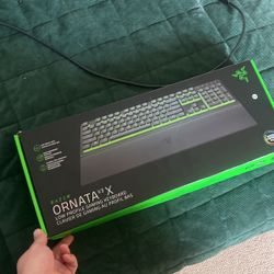 Razor Ornata Keyboard 