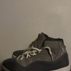 Cool Grey 11s