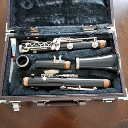 Yamaha Clarinet YCL 24 II 