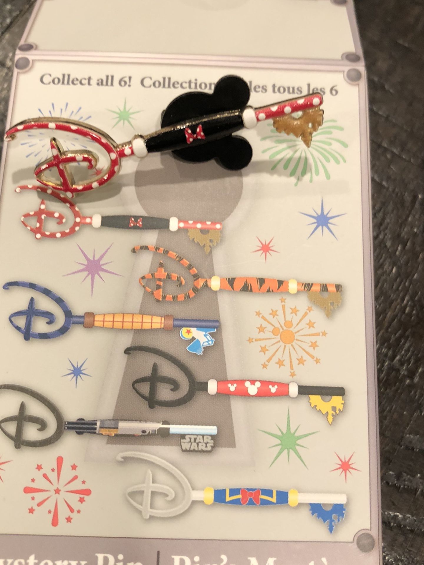 Disney Mystery Key Pin Minnie Mouse