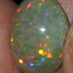 1.5 Ct  AAA+ Ethiopian Wello Opal Oval Cabachone 
