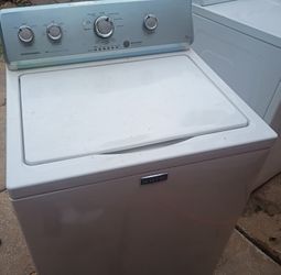 WASHER* KING SIZE CAPACITY HEAVY DUTY* LIKE BRAND NEW