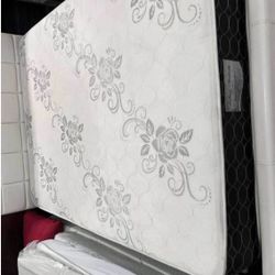 Queen Size Mattress And Box Spring 