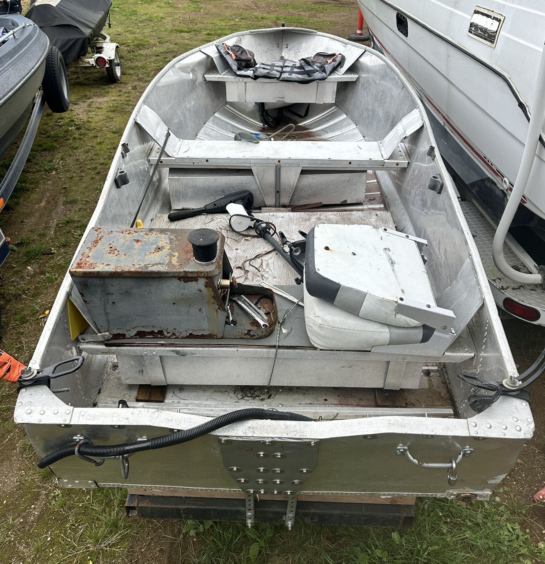 12’ Aluminum boat, Deep hull with trailer
