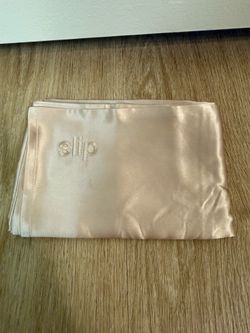 Brand New Slip Nude/Tan Standard Silk Pillowcase