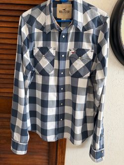 Men's Hollister Button Shirt Like New XL (may fit like L)