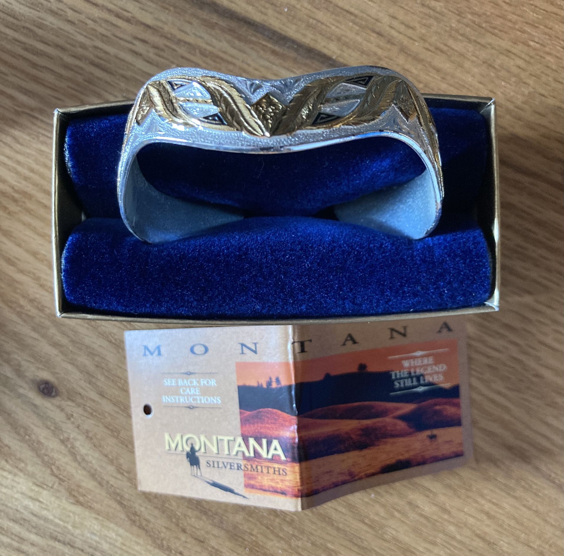 Vintage Ladies Montana Silversmiths Bracelet