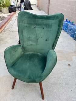 Beautiful Green Chair Decor