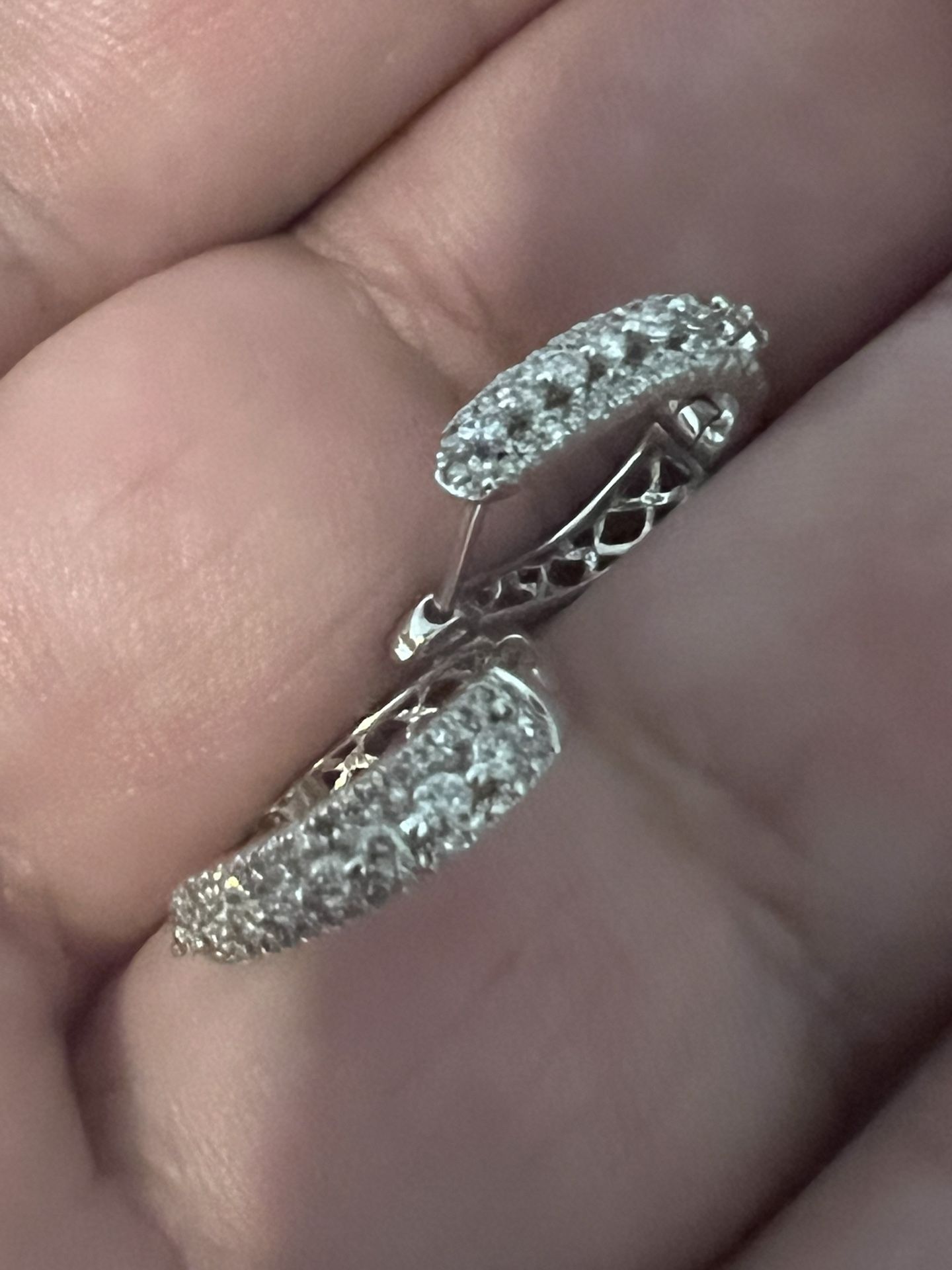 10k white gold 1/2ctw diamond earrings