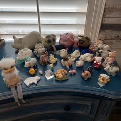 35+ PIG COLLECTION ITEMS