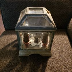 Botanical Society Glass House Display Case