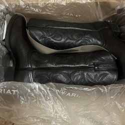 ariat men’s pointed toe dress cowboy boots 