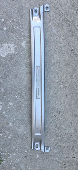 Mustang gt strut bar