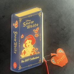 Snow White Princess  Book Clutch