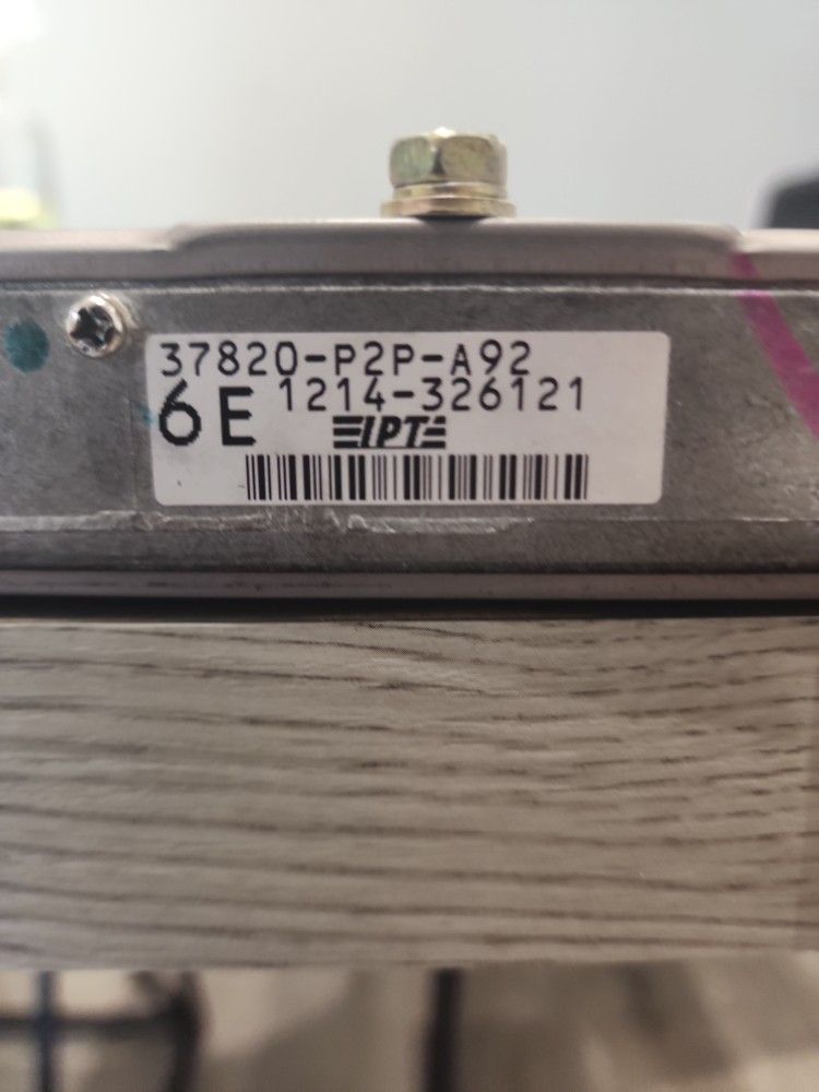 Honda Civic 99-00 ecu D16y8 Vtec Automatic