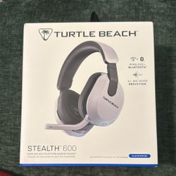 BRAND NEW IN BOX Turtle Beach Stealth 600 PS5 Headset