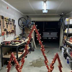 Don't Wait Till Christmas! Great for the Porch Or Yard!