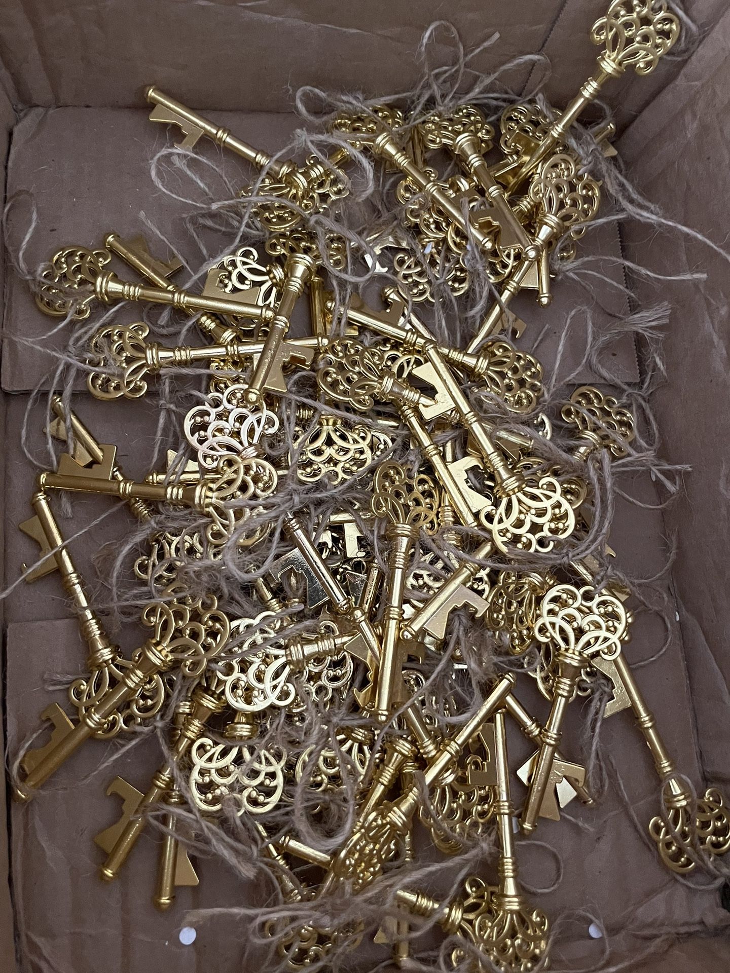 Vintage Wedding Key Gift Bottle Opener