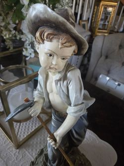 Statue