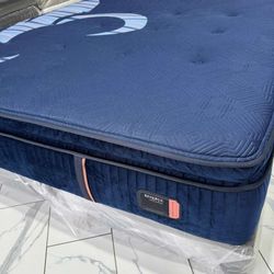 King Sizes Mattress And Box Spring 