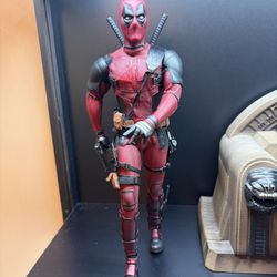 Dead pool hot toy