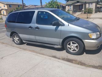 1998 Toyota Sienna