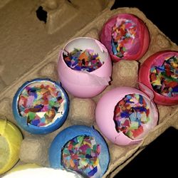Easter Cascaron Confetti Eggs $6 A Dozen. Late Pick Up Is Ok  👍🏽. If Buying More Then 4 Doz. $5 Each 🐰🌷