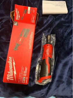 Milwaukee M12 3/8 Ratchet