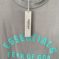 Essentials Fear of God Oversized Logo Graphic Tee