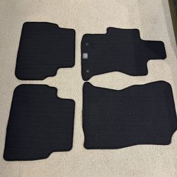 4 Carpet Floor Mats For Subaru Impreza 2018-2023
