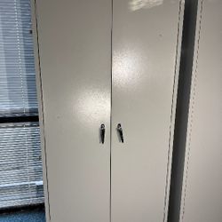 Metal 2 Door Storage Locker