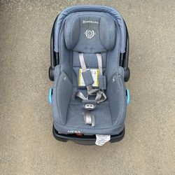 Uppababy Car seat 