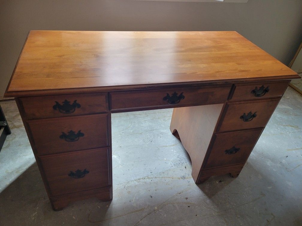 Maple Desk