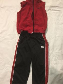 Toddler 2T Nike jogger