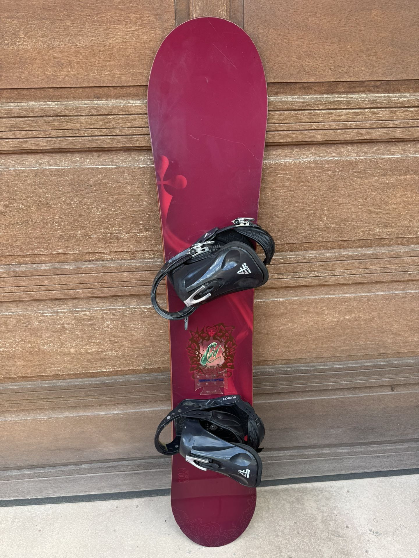 Burton Troop Women's Snowboard w/ Burton Bindings, Praying Mantis