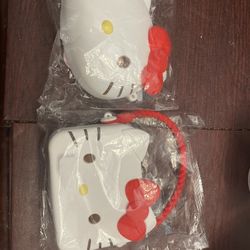 2 Hello Kitty Purses $12 Each 