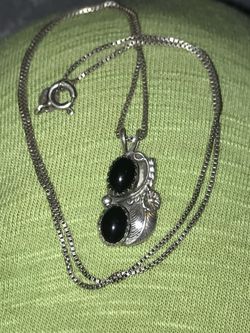 Vintage Navajo Sterling Silver Black Onyx Pendant With chain