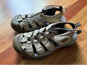 Keen Hiking/Water sandals women 7