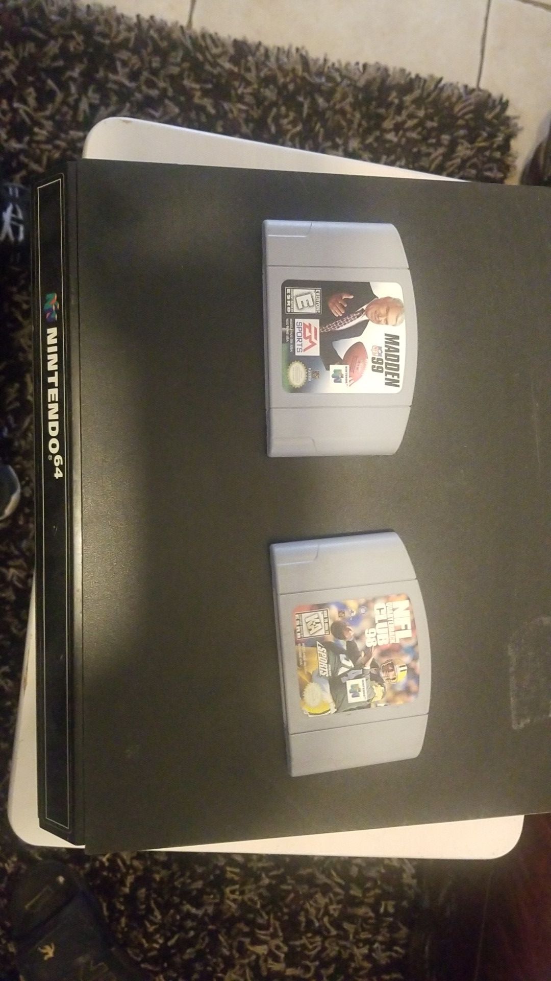 Nintendo game drawers and two games