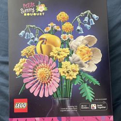 New - LEGO Petite Sunny Bouquet