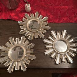 Home Decor - Set Of Mirrors 