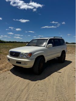 2001 Lexus LX 470