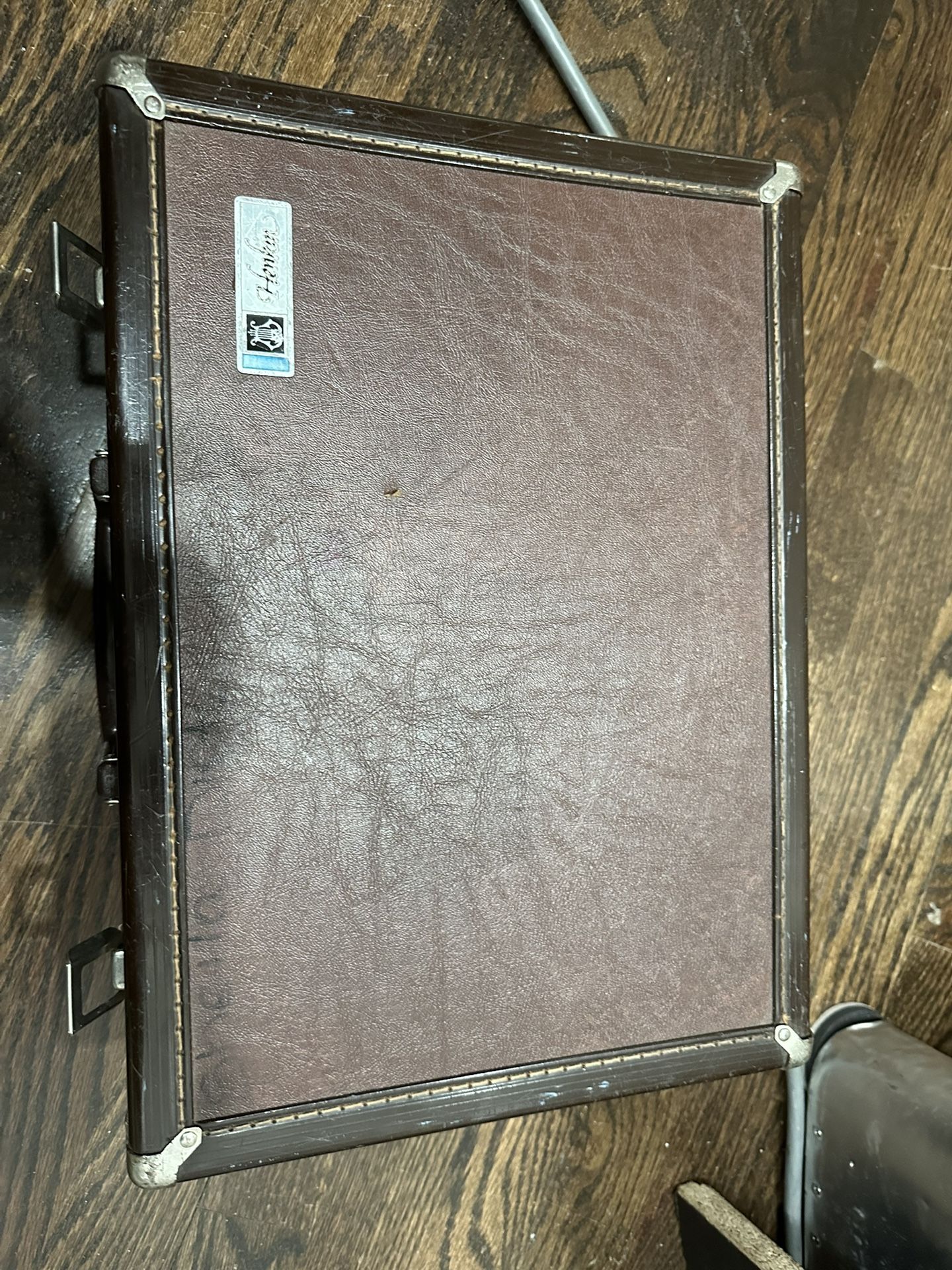 Henkin Clarinet With Original Crushed Velvet Case, And Extra Accessories Vintage