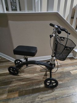 Knee Scooter with Basket